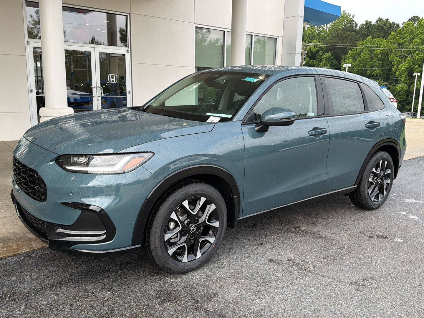 New 2027 Honda HR-V EX-L image 2