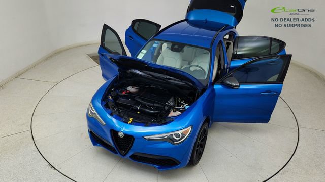 Used 2020 Alfa Romeo Stelvio Ti w/ Nero Edizione image 87