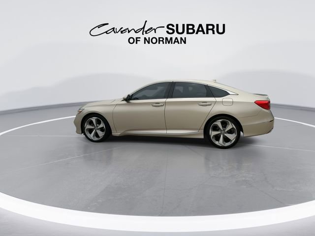 Used 2018 Honda Accord Touring image 6