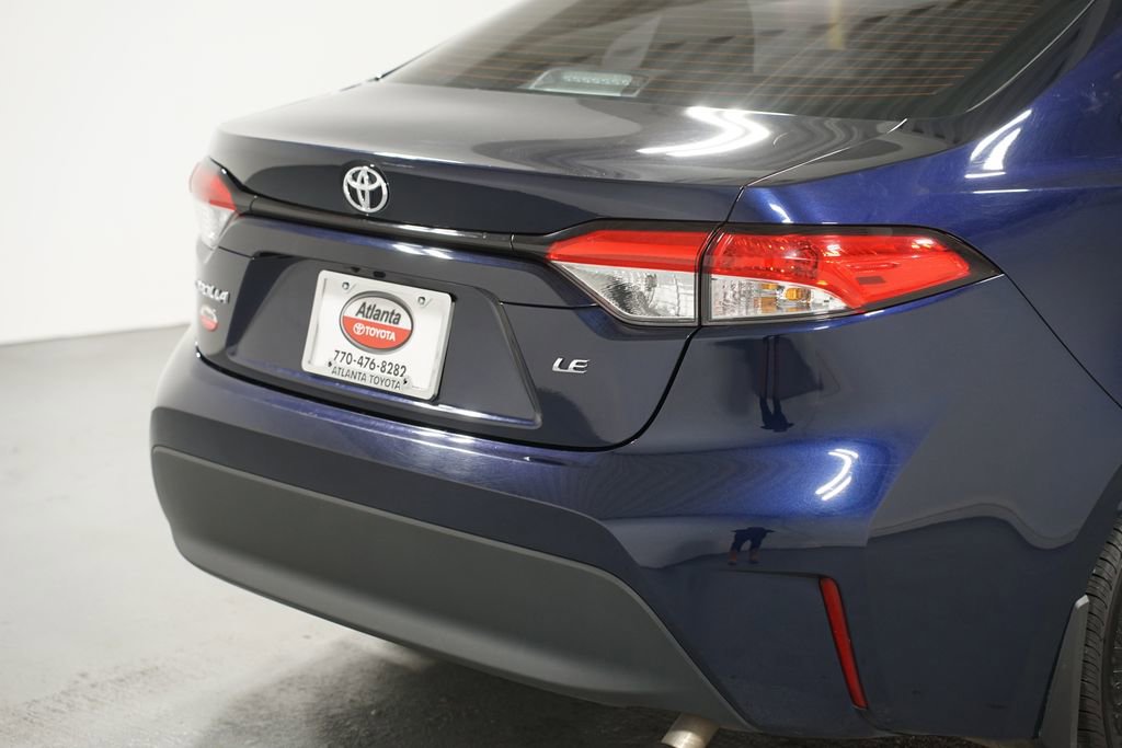 Certified 2025 Toyota Corolla LE image 9