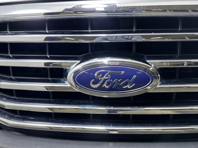 Used 2016 Ford F150 XLT w/ XTR Package image 9