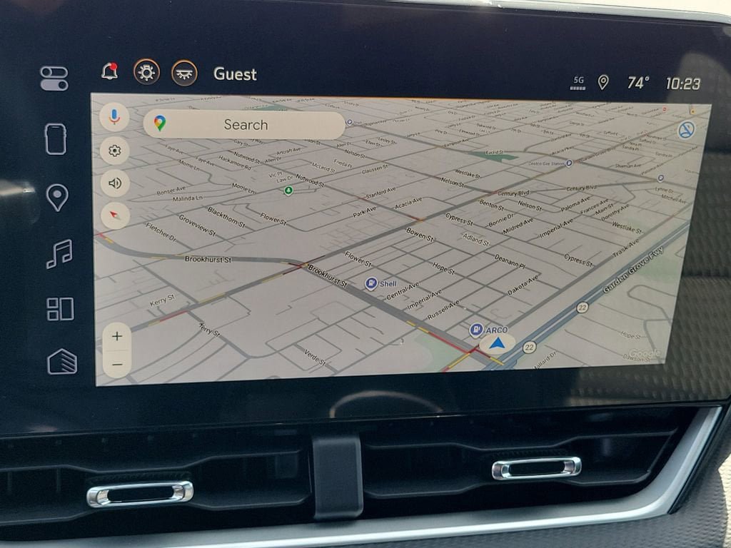 New 2026 Chevrolet Equinox LT FWD image 8