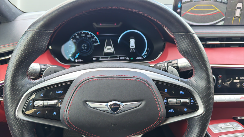 Used 2022 Genesis GV70 3.5T Sport w/ Sport Prestige Package AWD/4WD image 26