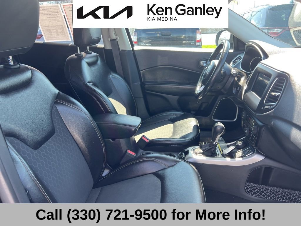 Used 2018 Jeep Compass Latitude w/ Popular Equipment Group image 53