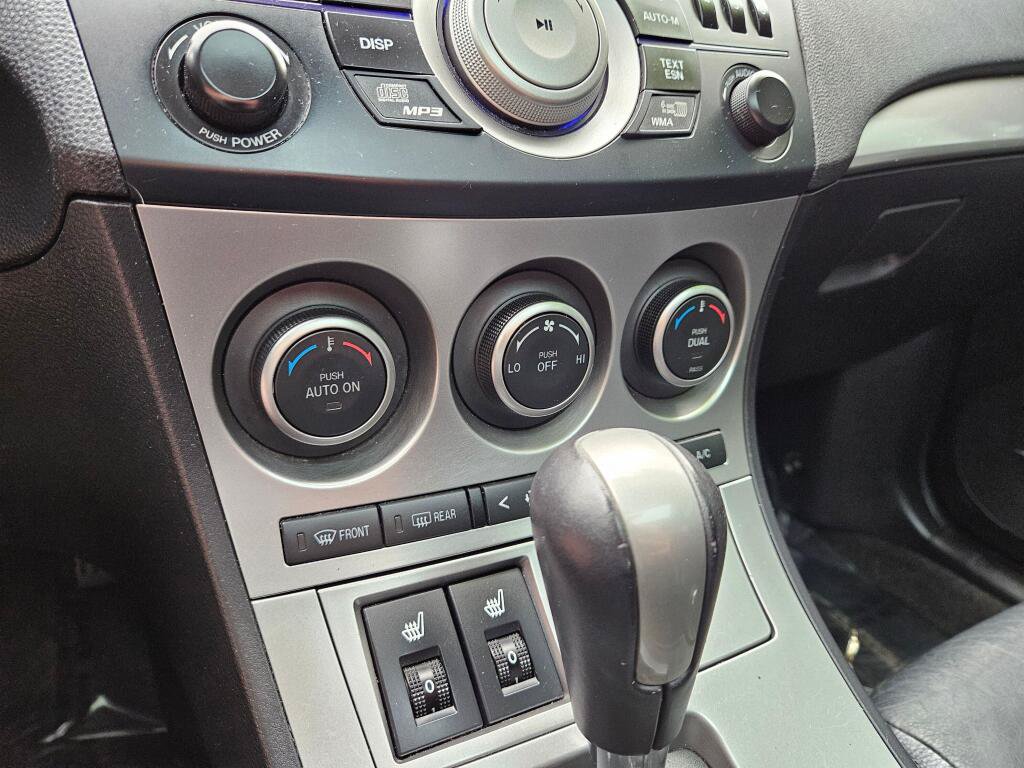 Used 2010 MAZDA MAZDA3 s Grand Touring FWD image 23