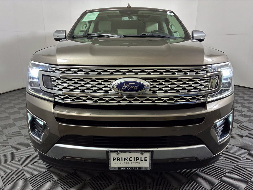 Used 2019 Ford Expedition Max Platinum RWD image 3