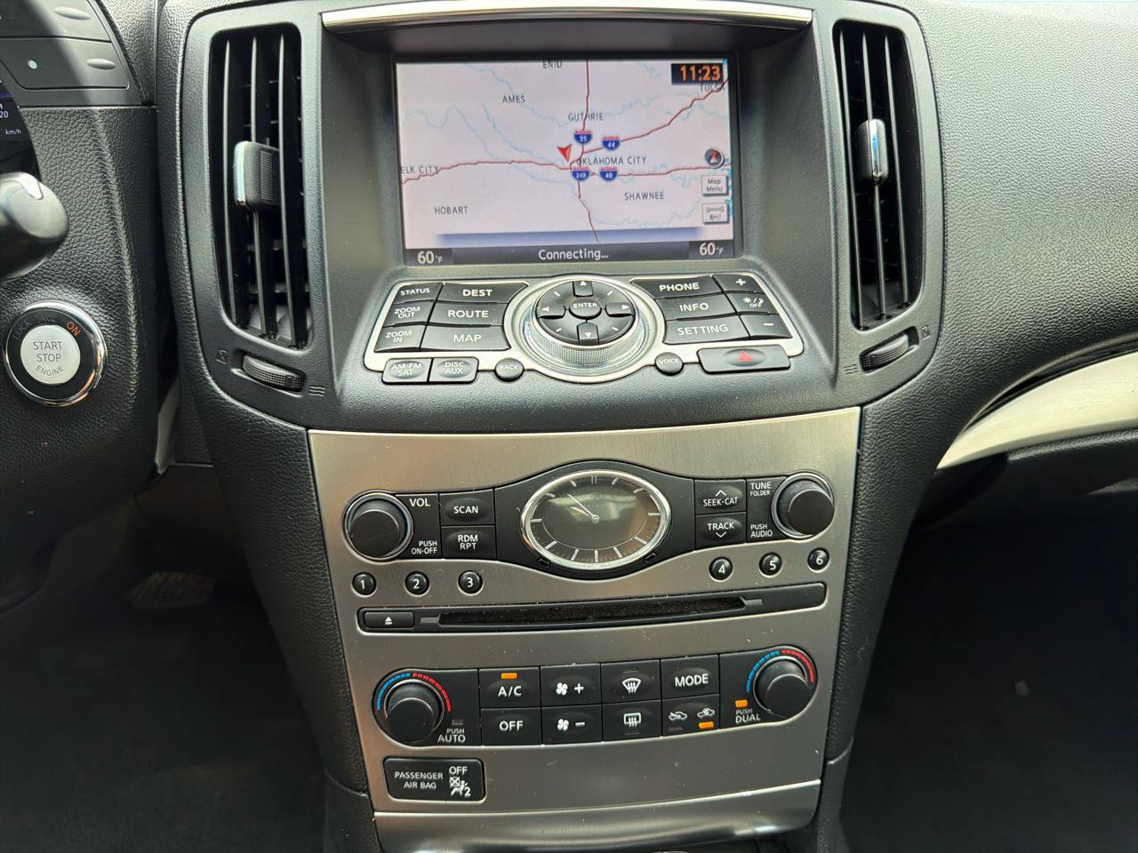 Used 2015 INFINITI Q40 AWD w/ Navigation Package image 14