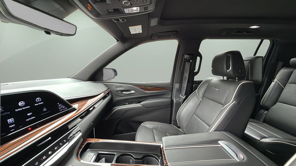 Certified 2024 Cadillac Escalade ESV Premium Luxury w/ LPO, Floor Liner Package AWD/4WD image 21