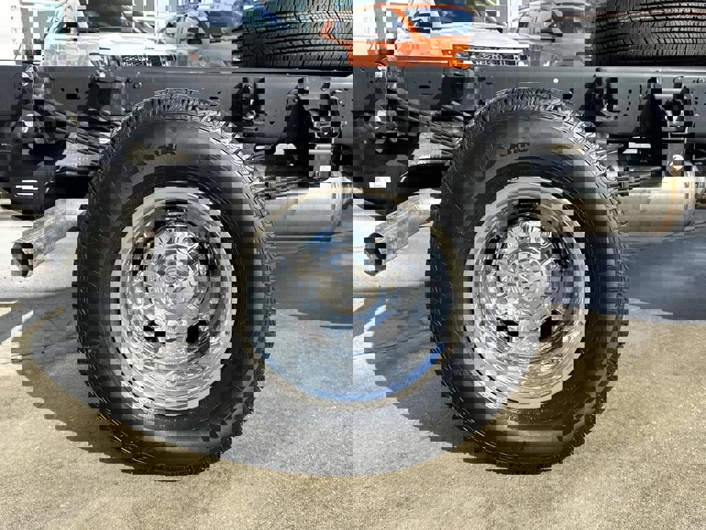 New 2026 RAM 3500 Tradesman w/ Chrome Appearance Group A image 16