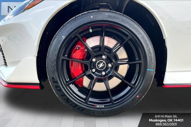 New 2026 Nissan Z NISMO w/ Floor Mat Package RWD image 19