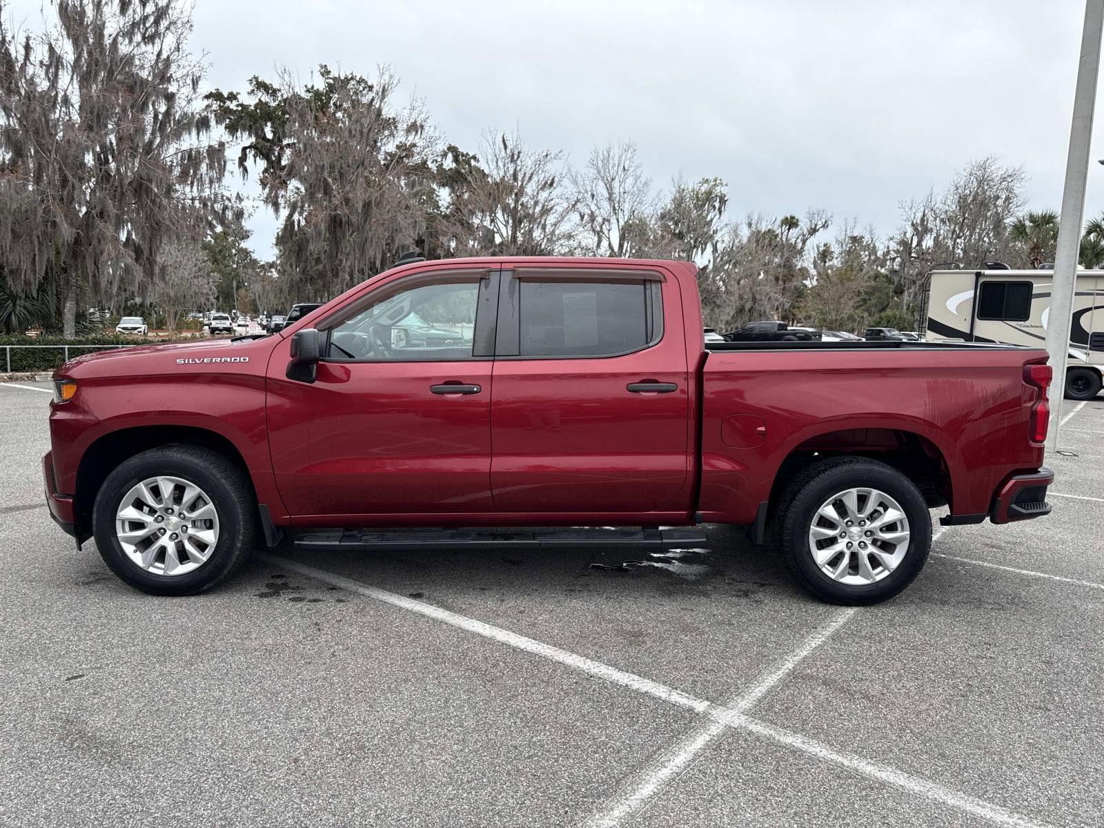 Used 2020 Chevrolet Silverado 1500 Custom w/ Custom Value Package image 6