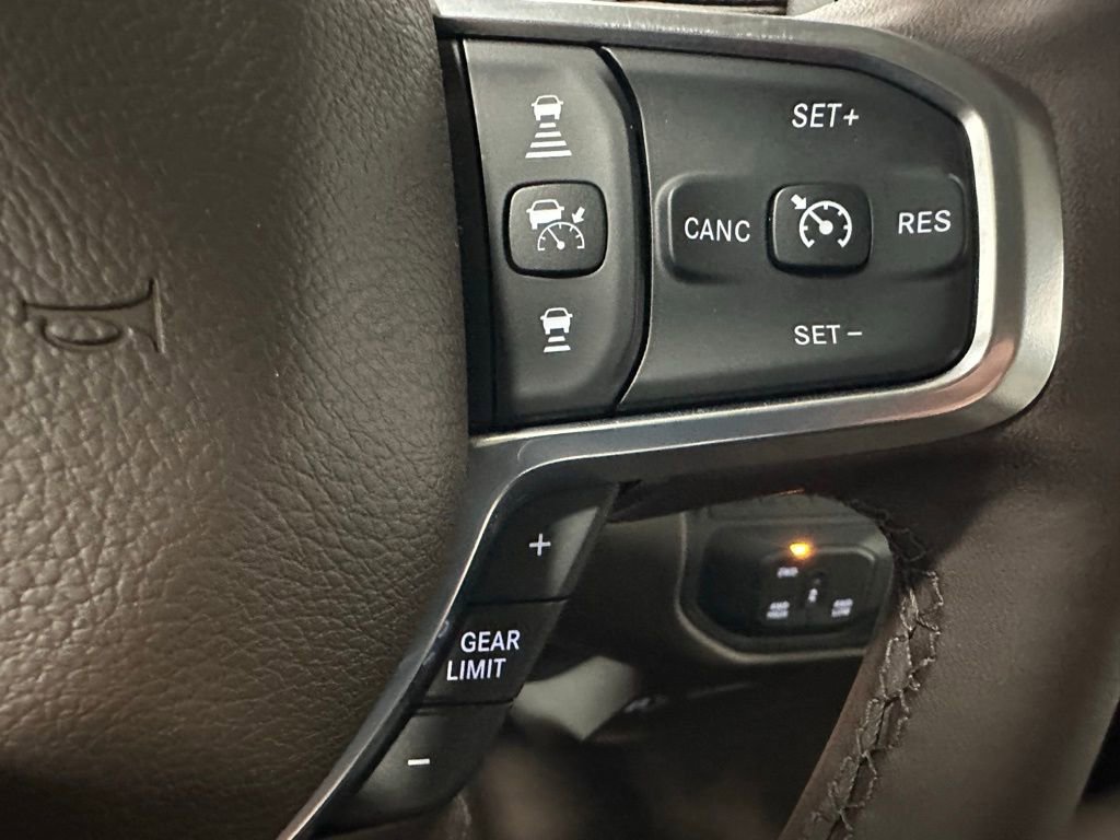 Used 2025 RAM 2500 Laramie image 20