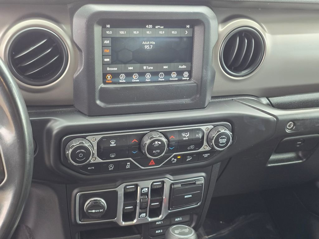 Used 2020 Jeep Wrangler Unlimited Willys image 15