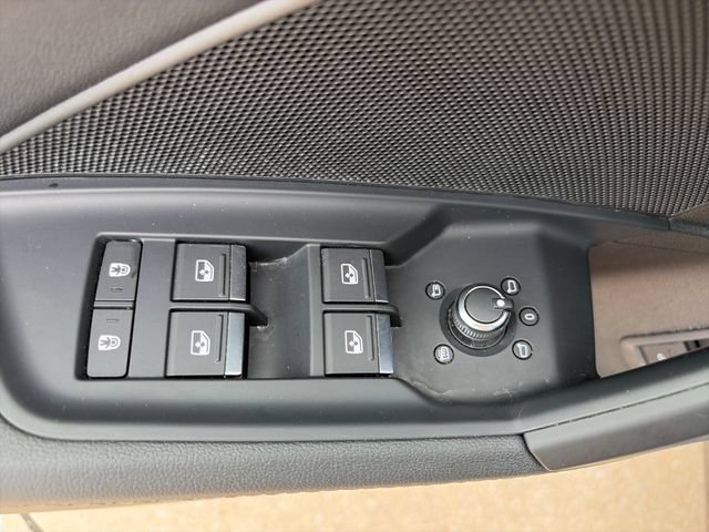 Used 2024 Audi A3 2.0T Premium FWD image 34