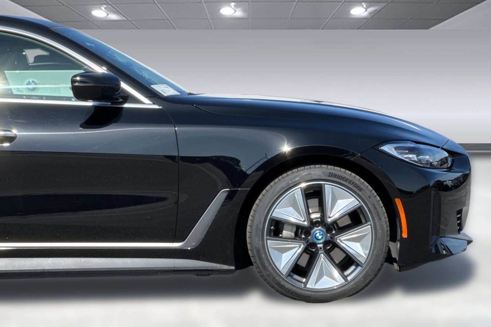 Certified 2023 BMW i4 eDrive35 RWD image 34