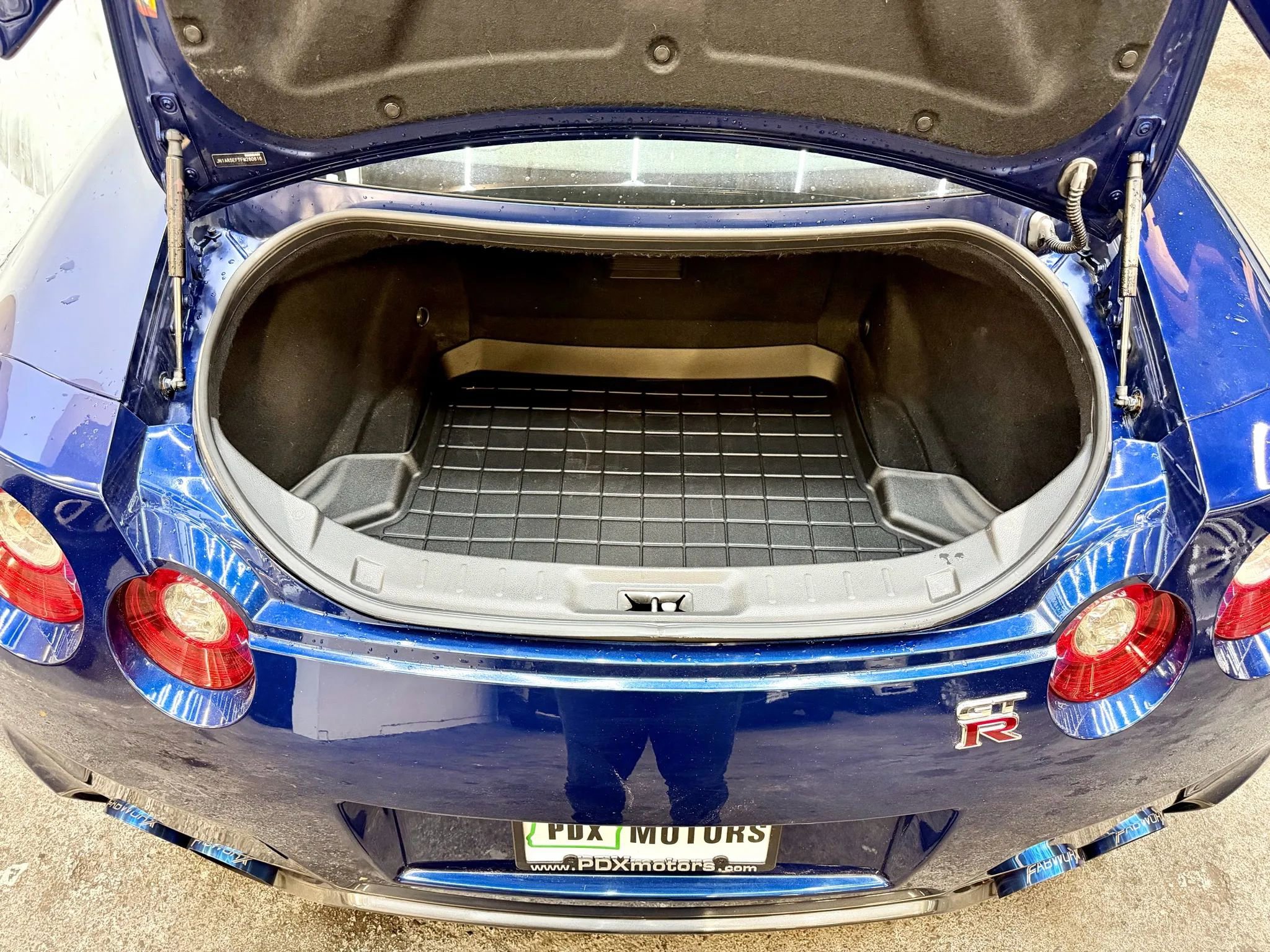 Used 2015 Nissan GT-R Premium image 19