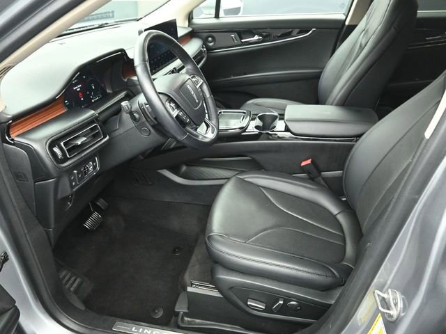 Certified 2022 Lincoln Nautilus Reserve w/ Equipment Group 201A image 10