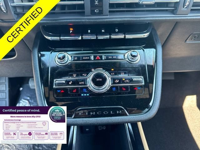 Used 2022 Lincoln Corsair Reserve w/ Equipment Group 201A AWD/4WD image 11