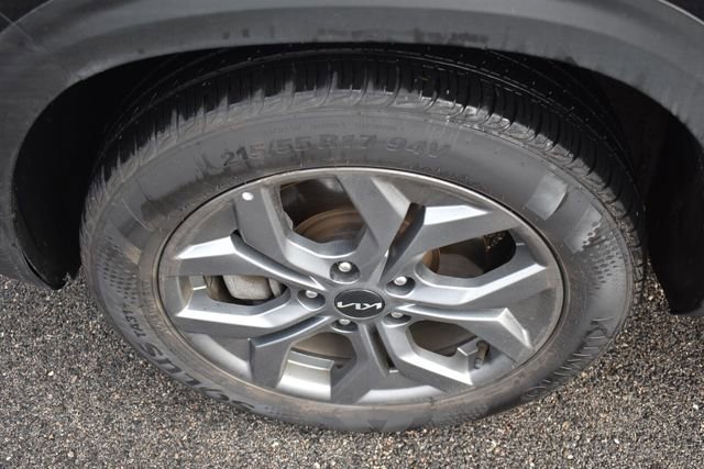 Certified 2024 Kia Seltos S image 13
