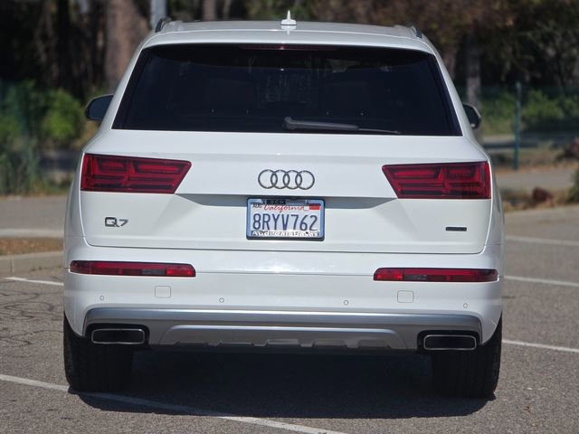 Used 2018 Audi Q7 2.0T Premium Plus w/ Premium Plus Package AWD/4WD image 12