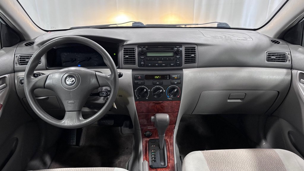 Used 2007 Toyota Corolla LE w/ Audio Value Pkg FWD image 10