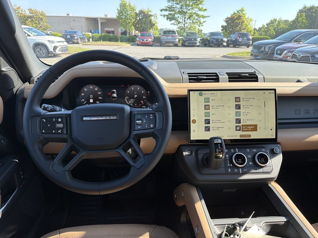 New 2026 Land Rover Defender 110 X-Dynamic SE AWD/4WD image 4