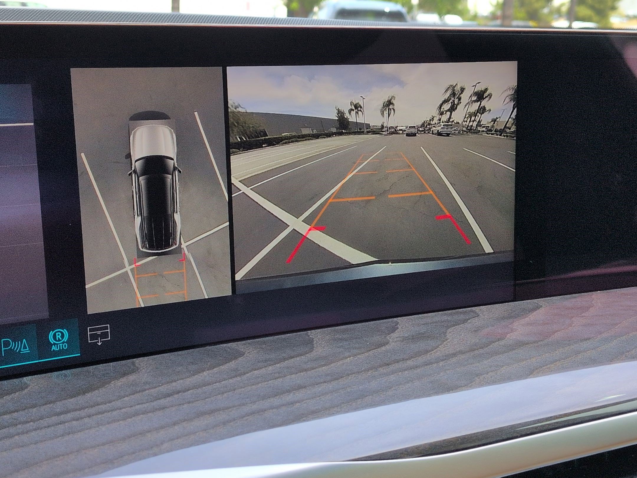 Used 2026 Cadillac Escalade IQL Sport 2 AWD/4WD image 25