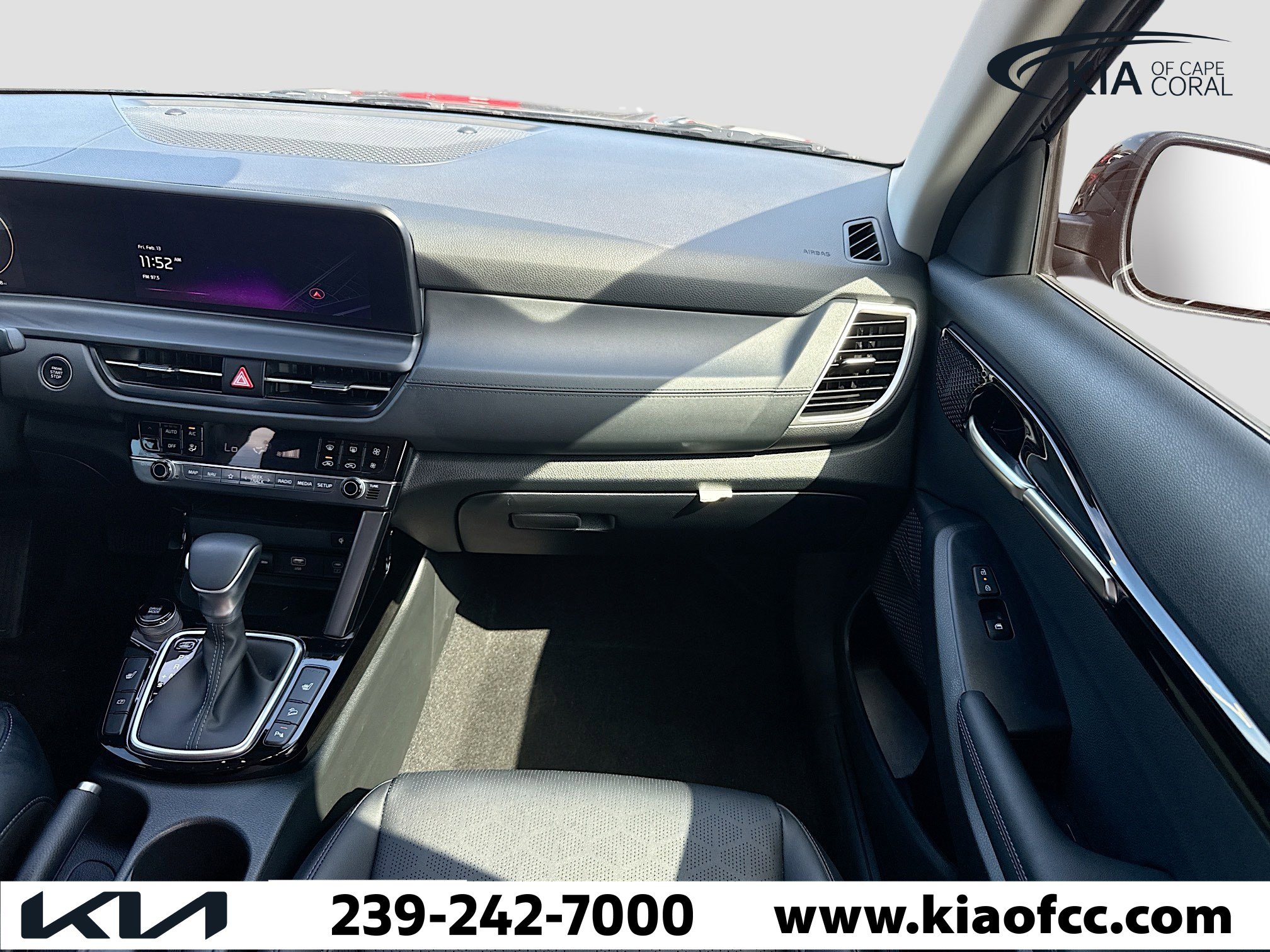 Certified 2025 Kia Seltos EX w/ EX Sunroof Package image 17