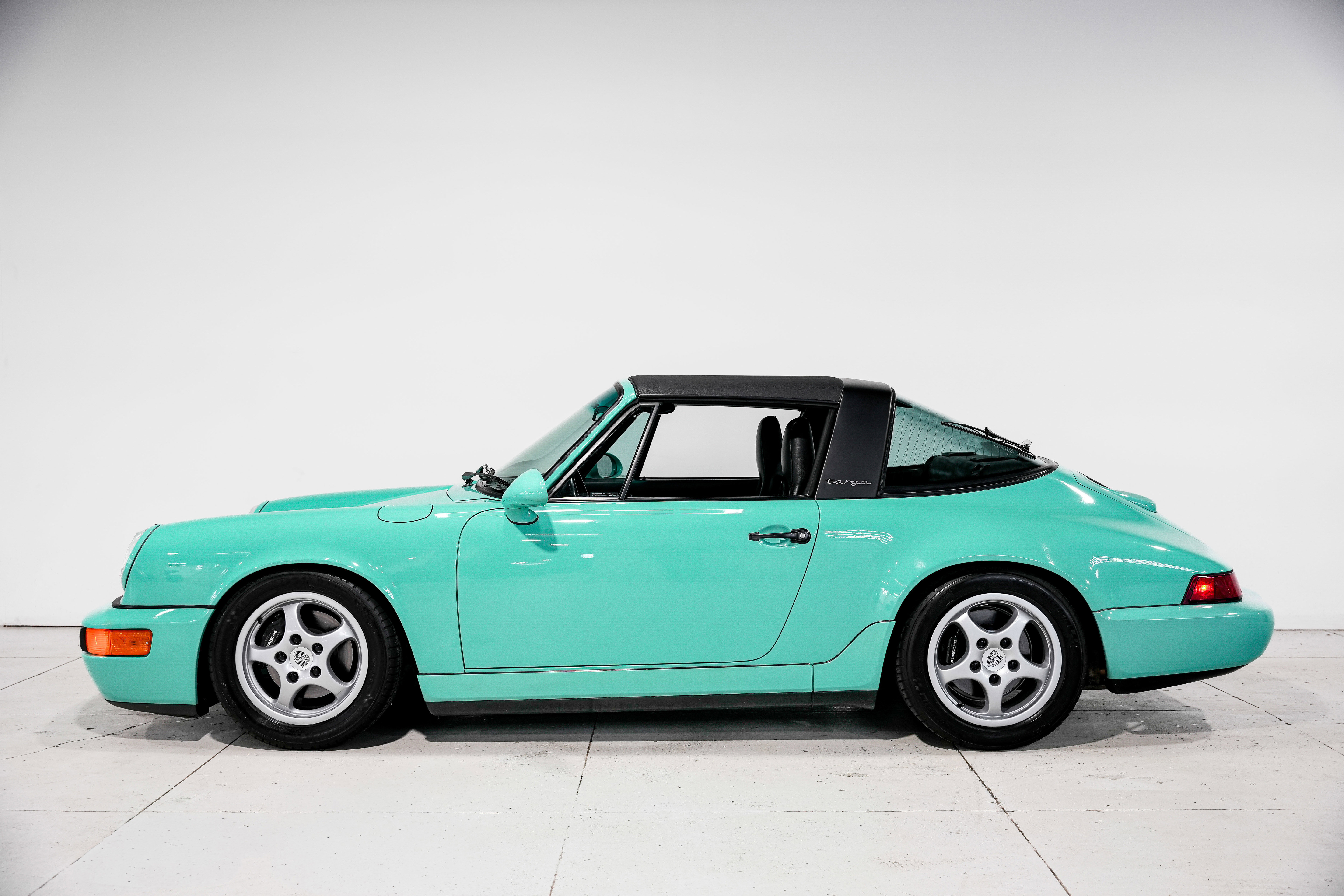 Used 1992 Porsche 911 Targa image 7