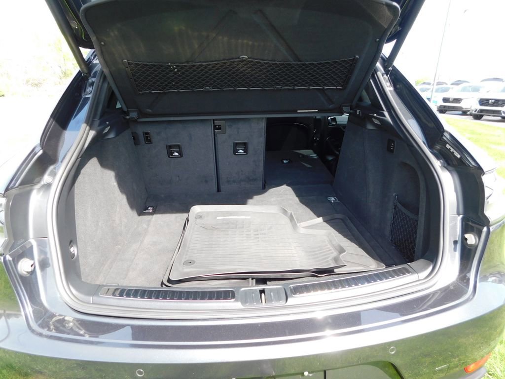 Used 2020 Porsche Macan GTS image 25