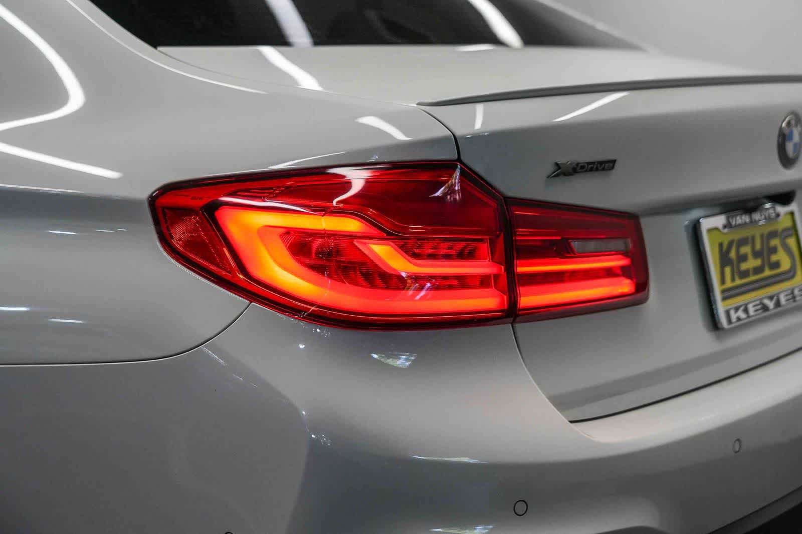 Used 2018 BMW M550i xDrive AWD/4WD image 11