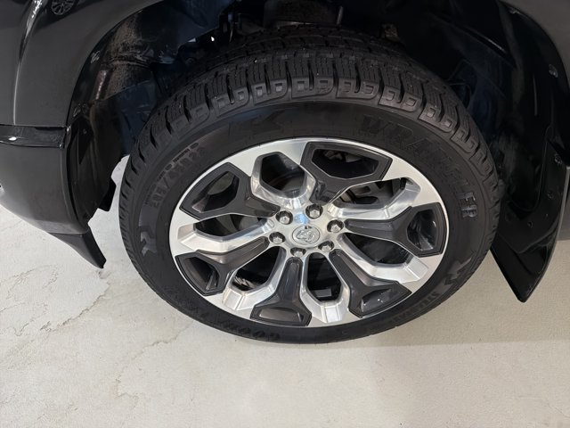 Used 2022 RAM 1500 Limited AWD/4WD image 11