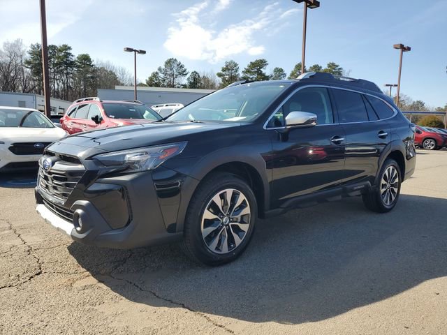 Used 2023 Subaru Outback Touring XT image 3