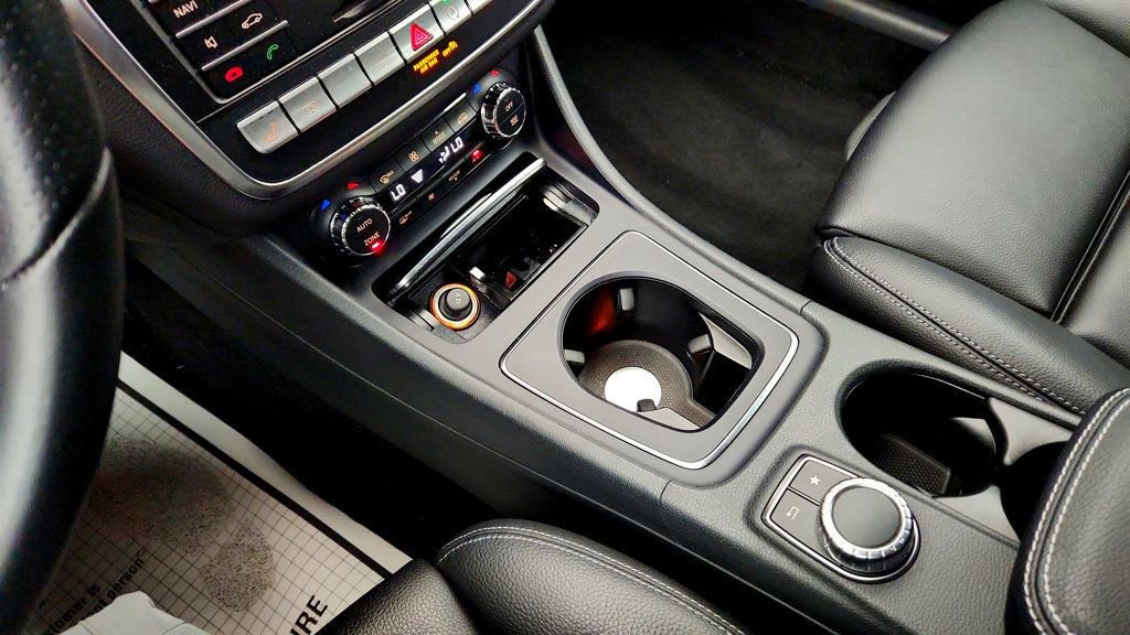 Used 2018 Mercedes-Benz GLA 250 4MATIC image 15