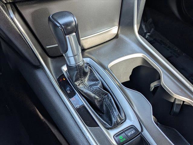 Used 2019 Honda Accord Sport image 12