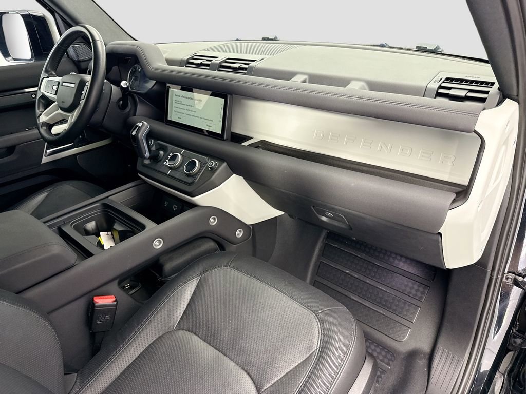 Used 2023 Land Rover Defender 110 X-Dynamic SE AWD/4WD image 15
