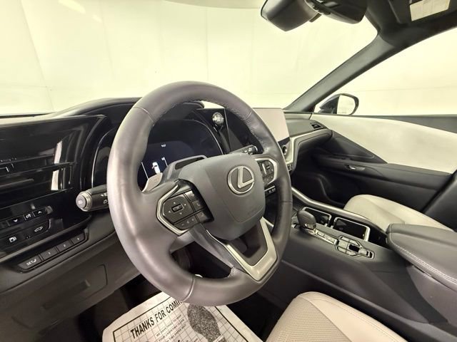 Used 2025 Lexus TX 350 AWD w/ Technology Package image 7