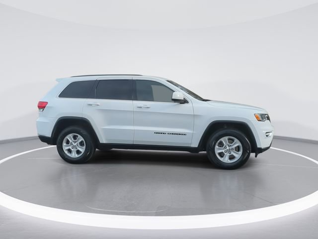 Used 2017 Jeep Grand Cherokee Laredo image 9