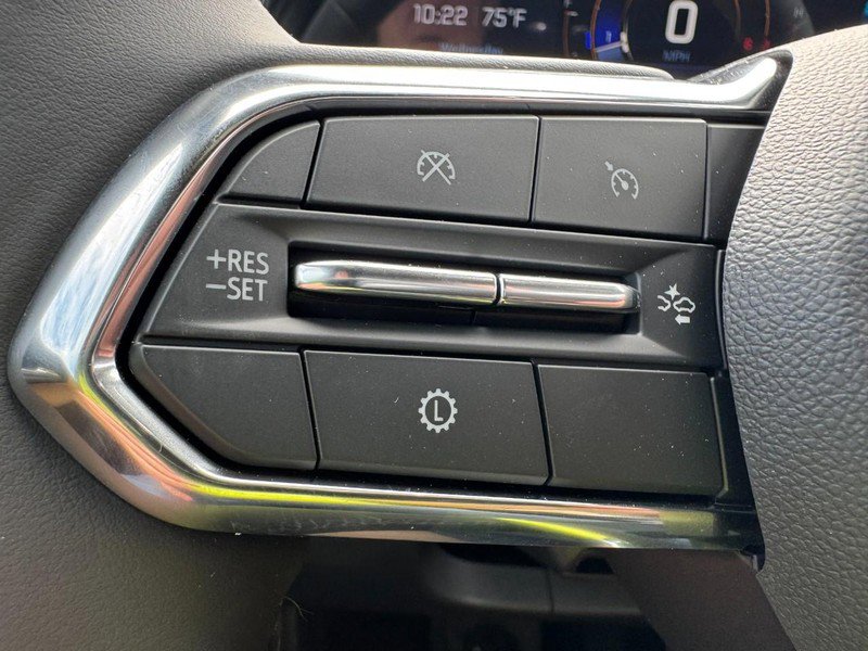 New 2026 Chevrolet Equinox ACTIV FWD image 36