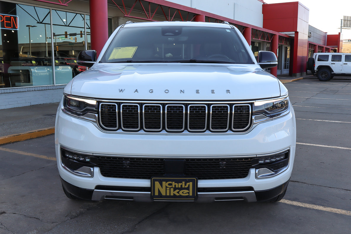 Used 2024 Jeep Wagoneer Series III image 3
