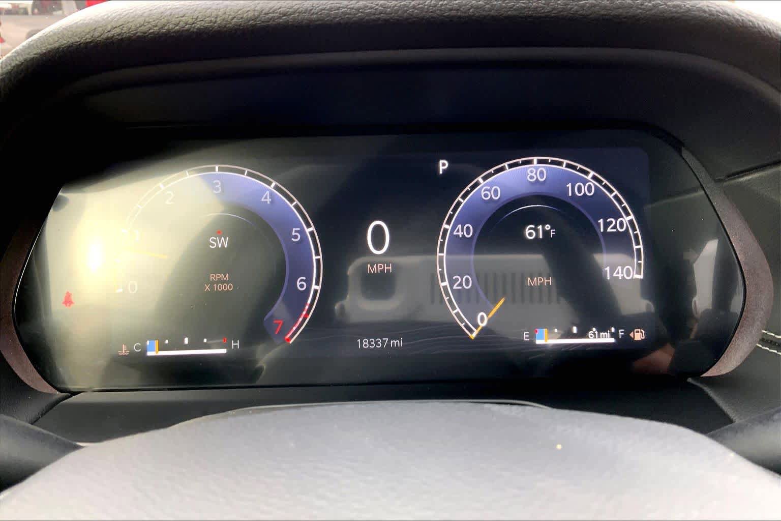 Used 2025 Jeep Grand Cherokee Altitude AWD/4WD image 26