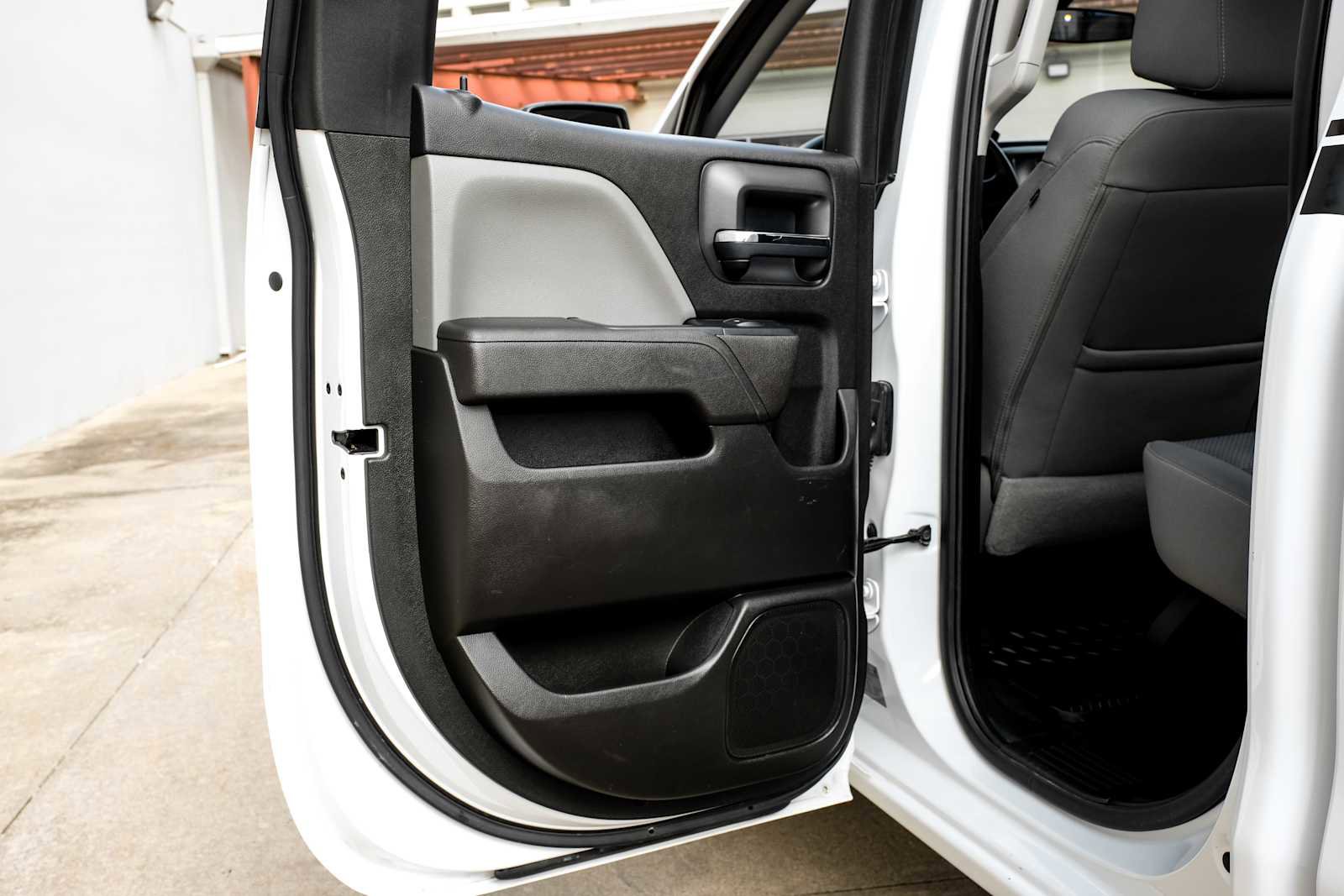 Used 2017 Chevrolet Silverado 1500 Custom w/ Rally 1 Edition AWD/4WD image 43