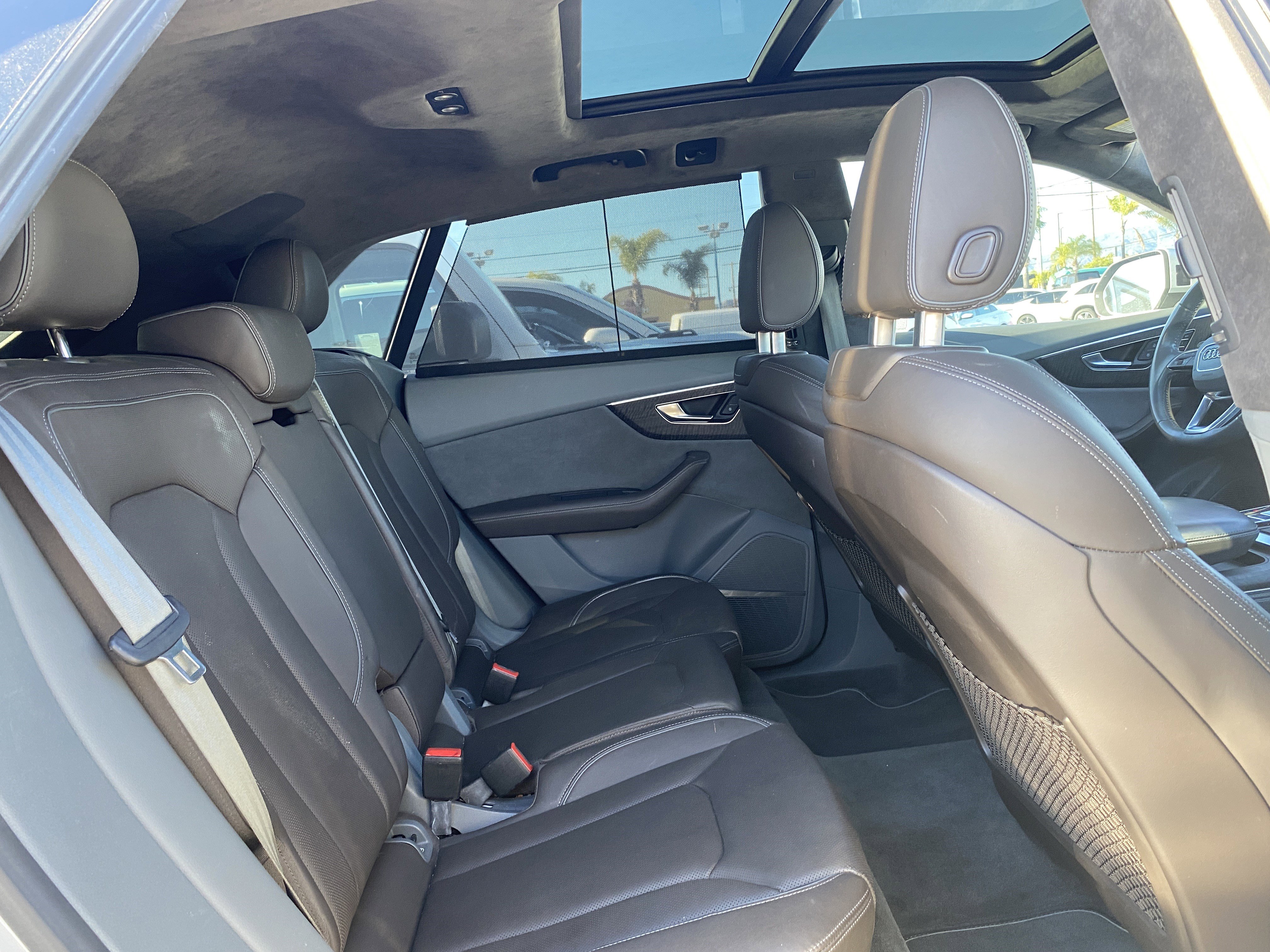 Used 2019 Audi Q8 Prestige image 18