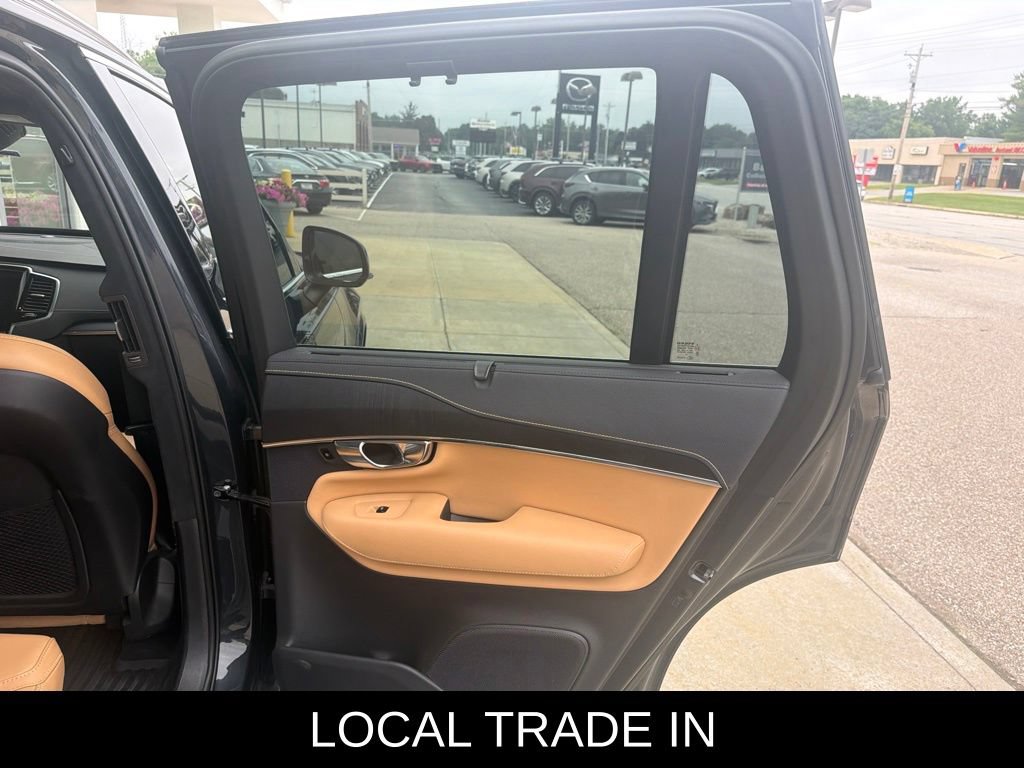 Used 2022 Volvo XC90 T6 Inscription w/ Lounge Package AWD/4WD image 10