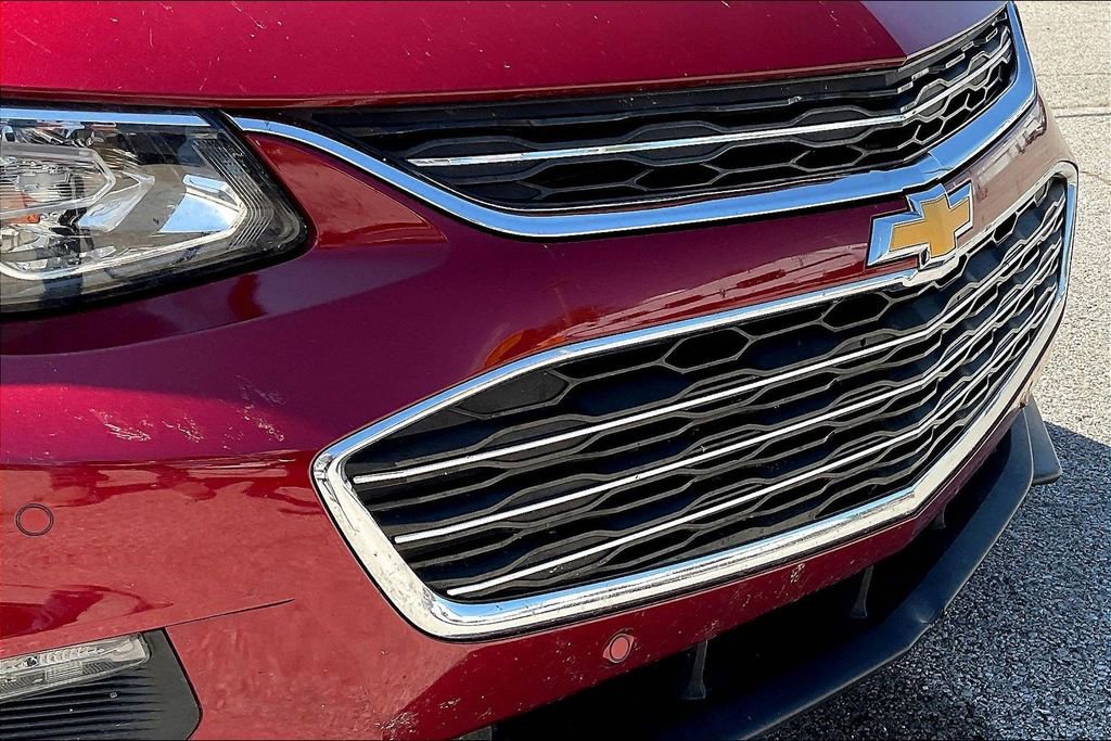Used 2018 Chevrolet Malibu LT w/ Driver Confidence Package FWD image 29