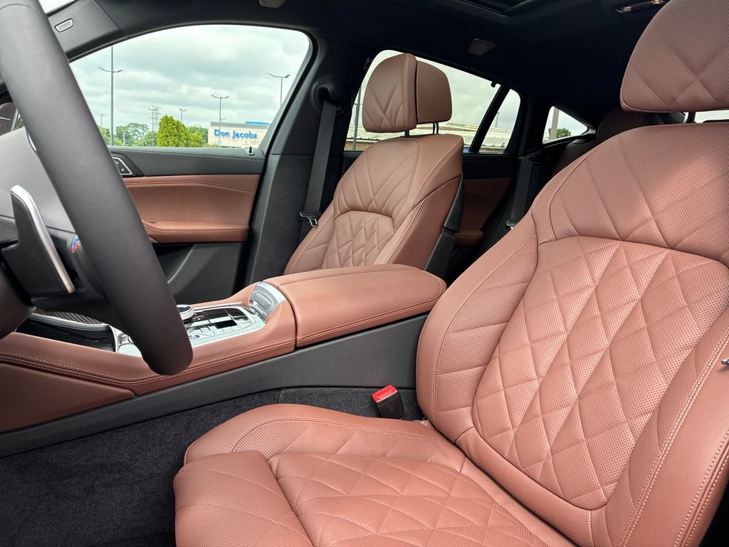 New 2027 BMW X6 M60i AWD/4WD image 11