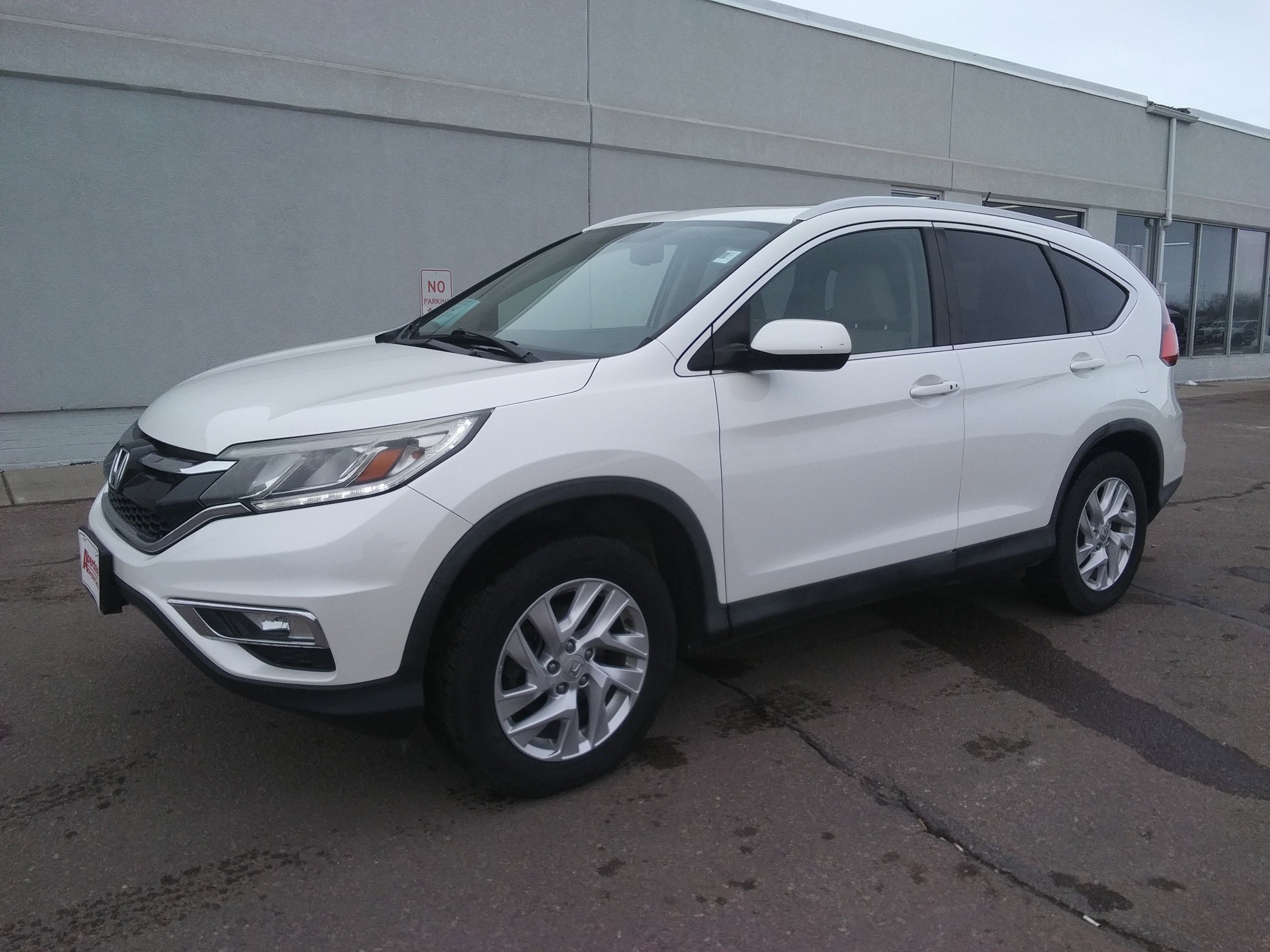 Used 2016 Honda CR-V EX-L image 2