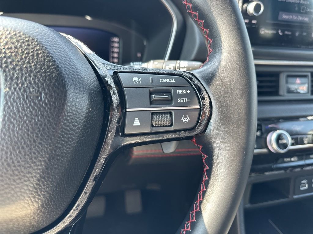 Used 2025 Honda Pilot Black Edition image 23