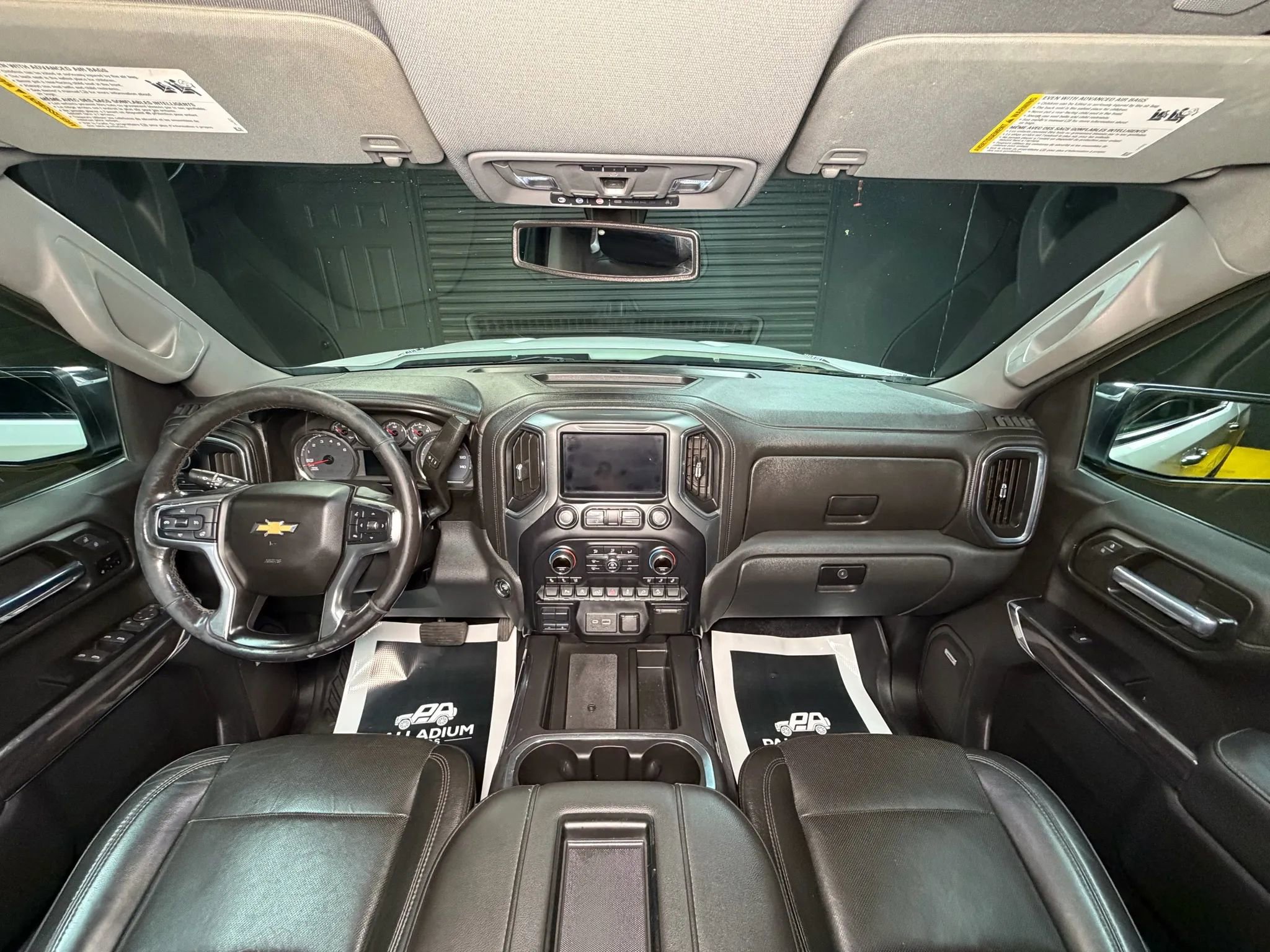 Used 2020 Chevrolet Silverado 1500 LTZ image 27