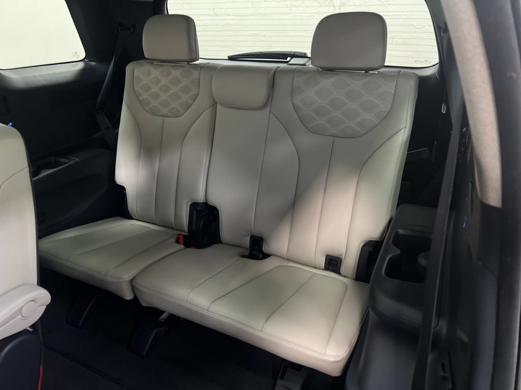 Used 2021 Hyundai Palisade Limited w/ Cargo Package AWD/4WD image 30